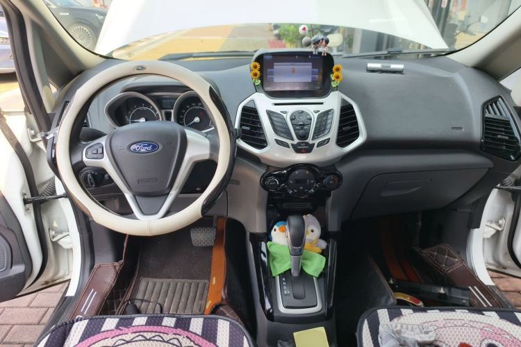 Used Ford EcoSport 2013 1.5L Automatic Prestige Model Center Console