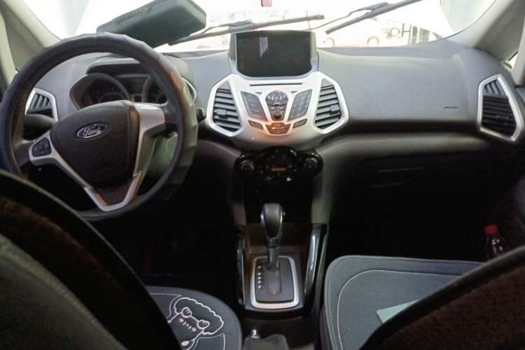 Used Ford EcoSport 2013 1.5L Automatic Prestige Model Center Console