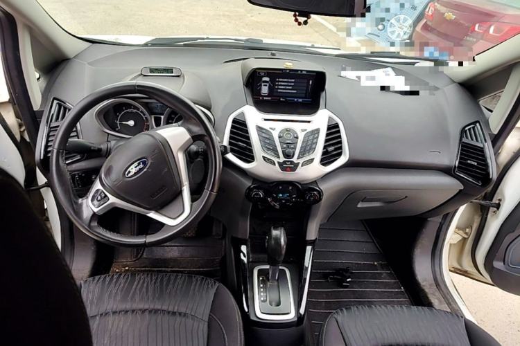 Used Ford EcoSport 2013 1.5L Automatic Prestige Model Center Console