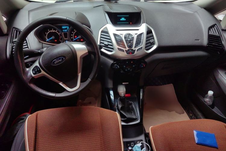 Used Ford EcoSport 2013 1.0L GTDi Manual Luxury Model Center Console