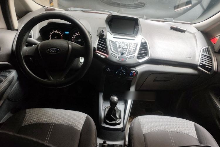 Used Ford EcoSport 2013 1.5L Manual Comfort Model Center Console