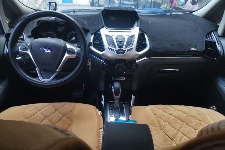 Used Ford EcoSport 2013 1.5L Automatic Fashion Model Center Console
