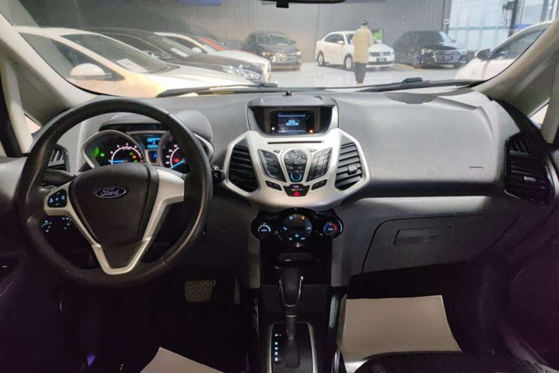 Used Ford EcoSport 2013 1.5L Automatic Prestige Model Center Console