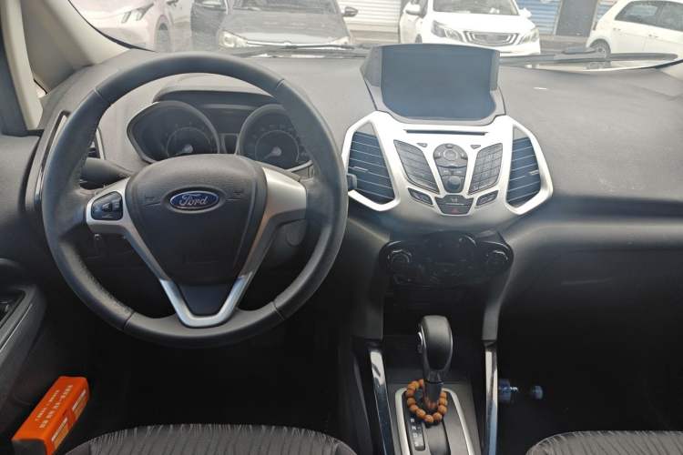 Used Ford EcoSport 2013 1.5L Automatic Prestige Model Center Console
