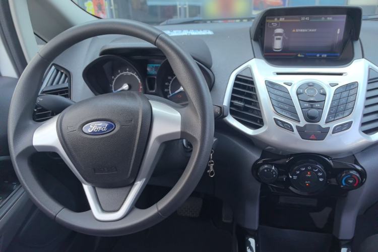 Used Ford EcoSport 2013 1.5L Automatic Fashion Model Center Console