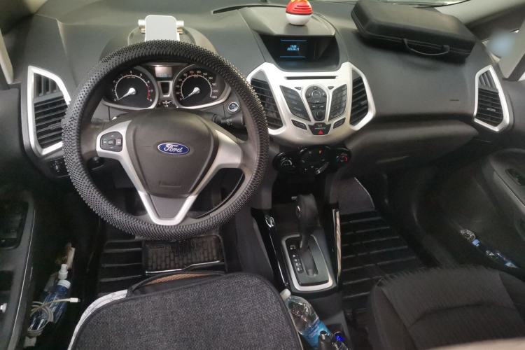 Used Ford EcoSport 2013 1.5L Automatic Prestige Model Center Console