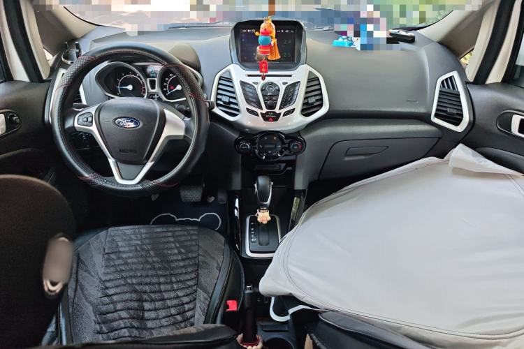 Used Ford EcoSport 2013 1.5L Automatic Prestige Model Center Console