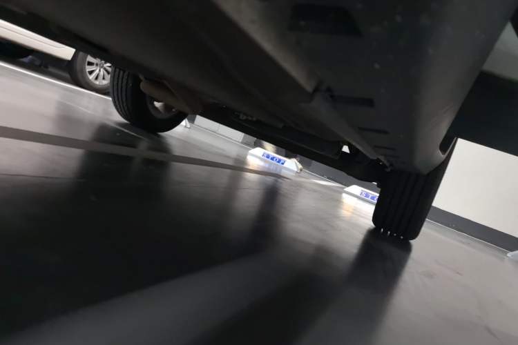 Used Ford EcoSport 2013 1.5L Automatic Fashion Model Chassis Front Left
