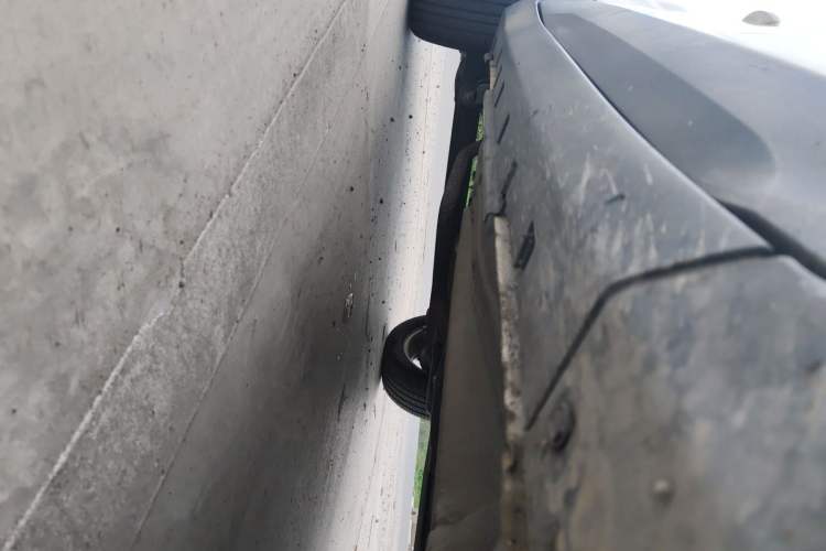 Used Ford EcoSport 2013 1.5L Automatic Prestige Model Chassis Front Right