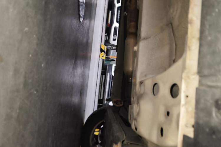 Used Ford EcoSport 2013 1.5L Automatic Prestige Model Chassis Front Right