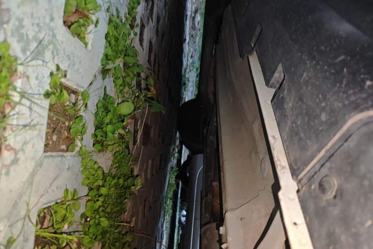 Used Ford EcoSport 2013 1.5L Manual Comfort Model Chassis Front Right