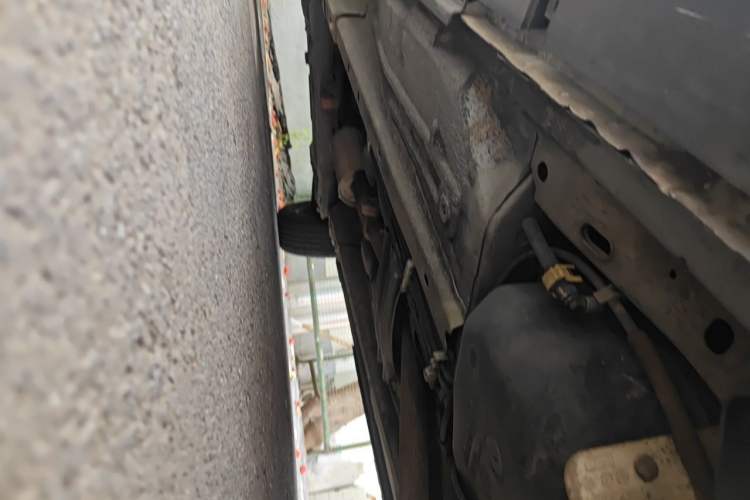 Used Ford EcoSport 2013 1.5L Manual Comfort Model Chassis Rear Left