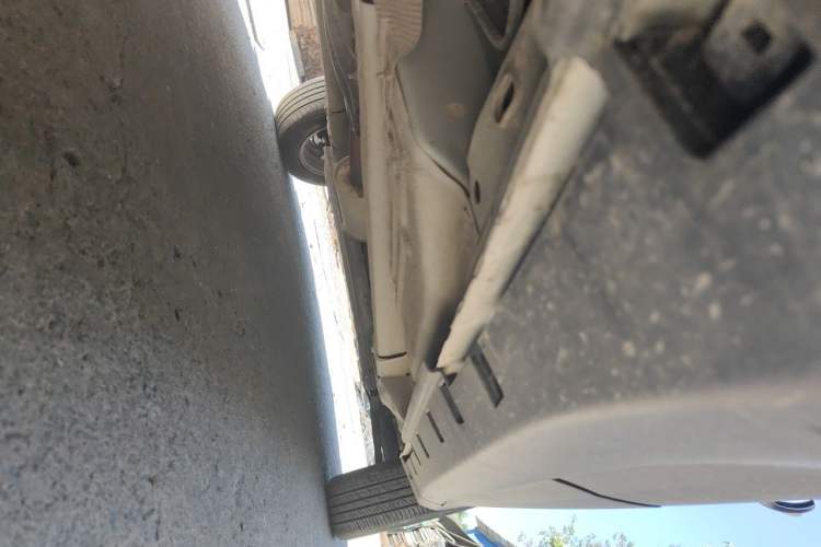 Used Ford EcoSport 2013 1.5L Manual Comfort Model Chassis Rear Right