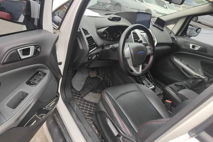 Used Ford EcoSport 2013 1.5L Automatic Fashion Model Driver Seat