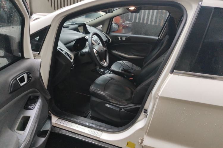 Used Ford EcoSport 2013 1.5L Automatic Fashion Model Driver Seat