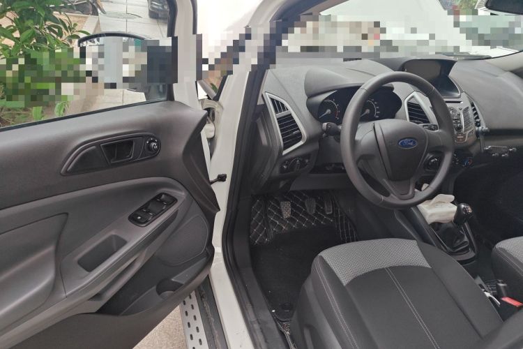 Used Ford EcoSport 2013 1.5L Manual Comfort Model Driver Seat