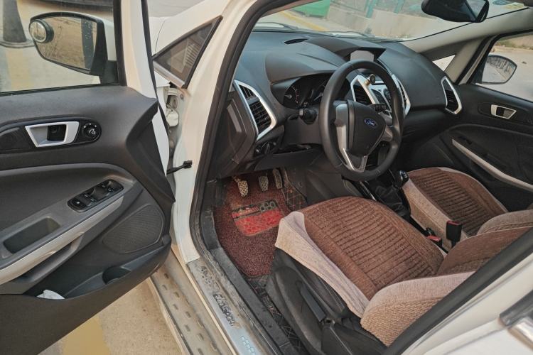 Used Ford EcoSport 2013 1.5L Manual Fashion Model Driver Seat