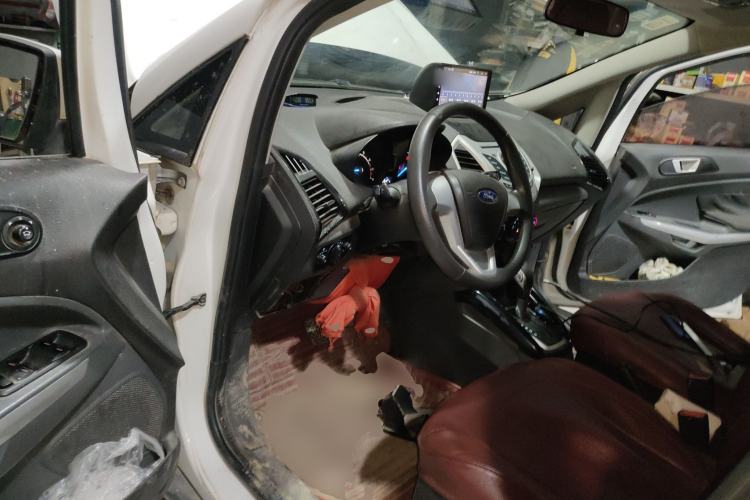 Used Ford EcoSport 2013 1.5L Automatic Fashion Model Driver Seat
