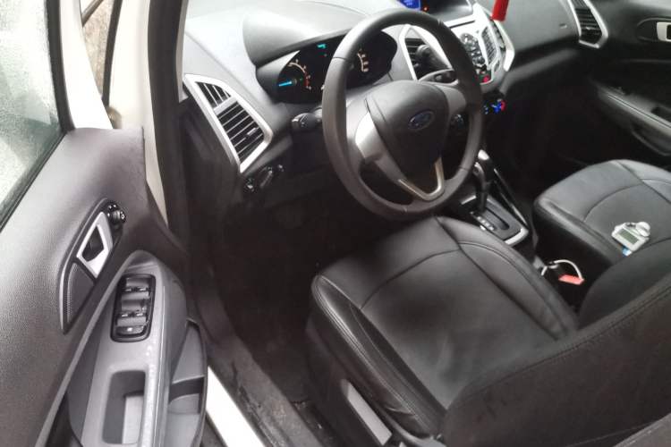 Used Ford EcoSport 2013 1.5L Automatic Fashion Model Driver Seat