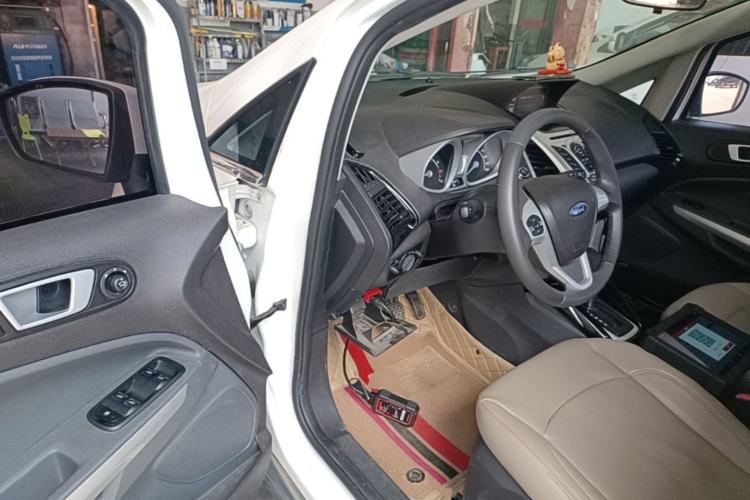 Used Ford EcoSport 2013 1.5L Automatic Prestige Model Driver Seat