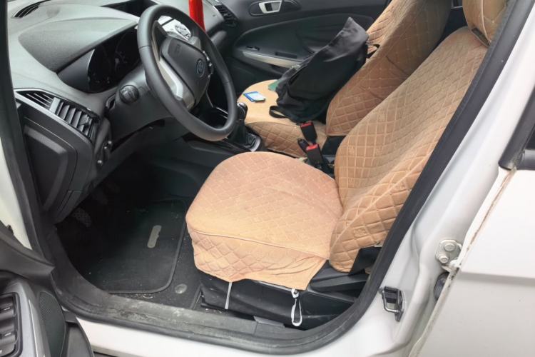 Used Ford EcoSport 2013 1.5L Manual Fashion Model Driver Seat