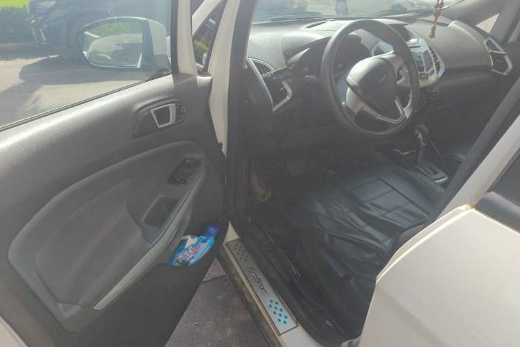 Used Ford EcoSport 2013 1.5L Automatic Fashion Model Driver Seat