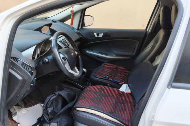 Used Ford EcoSport 2013 1.5L Manual Luxury Model Driver Seat