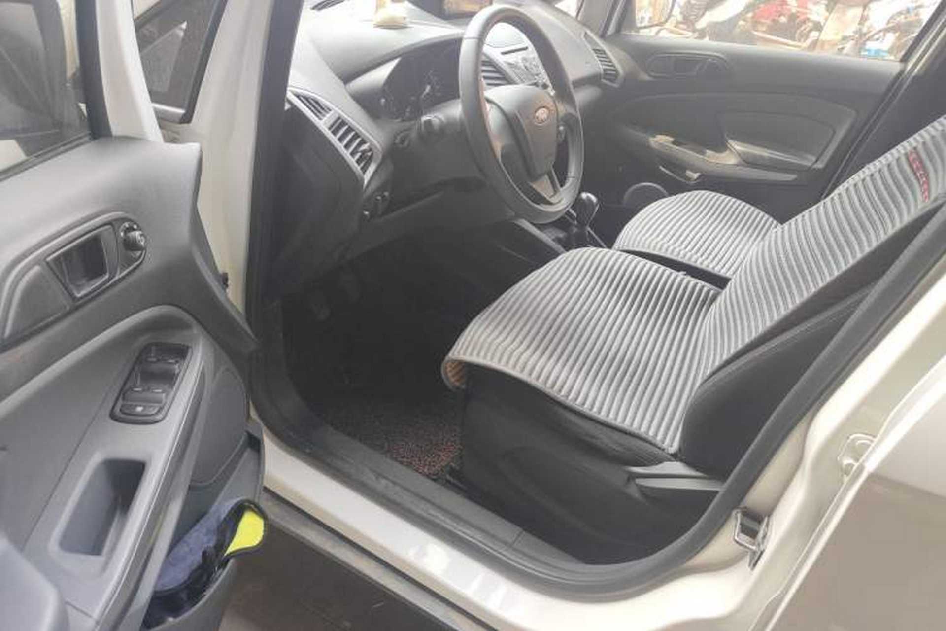 Used Ford EcoSport 2013 1.5L Manual Comfort Model Driver Seat