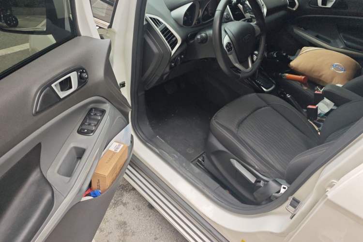 Used Ford EcoSport 2013 1.5L Automatic Prestige Model Driver Seat
