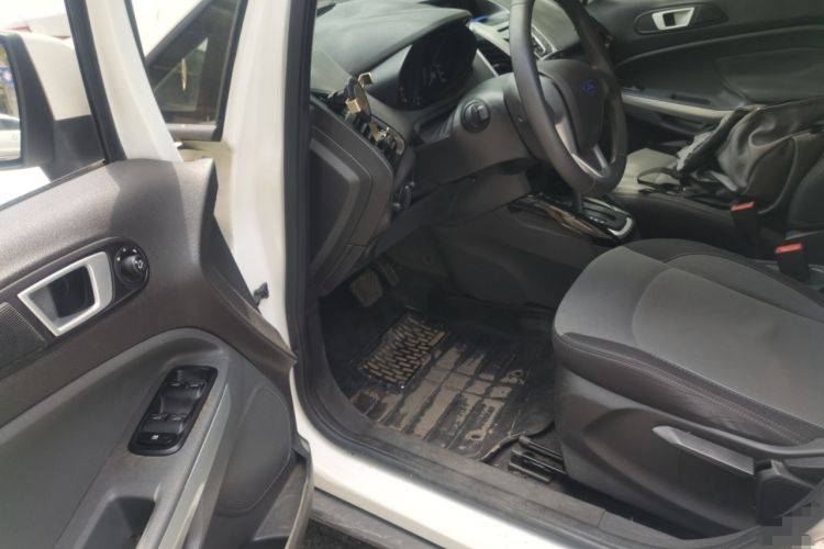 Used Ford EcoSport 2013 1.5L Automatic Fashion Model Driver Seat