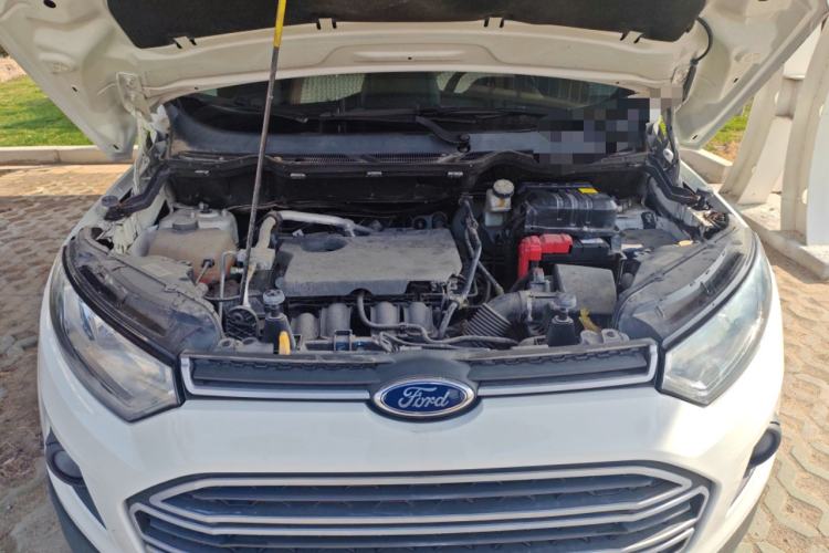 Used Ford EcoSport 2013 1.5L Automatic Fashion Model Engine Bay