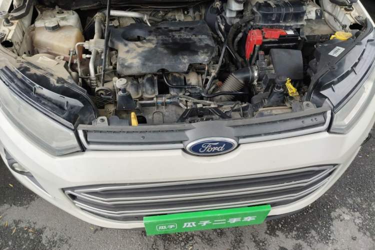 Used Ford EcoSport 2013 1.5L Automatic Fashion Model Engine Bay