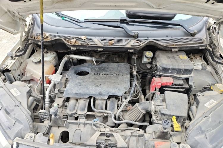Used Ford EcoSport 2013 1.5L Manual Fashion Model Engine Bay