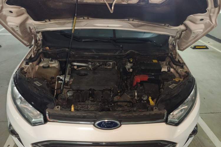 Used Ford EcoSport 2013 1.5L Automatic Prestige Model Engine Bay