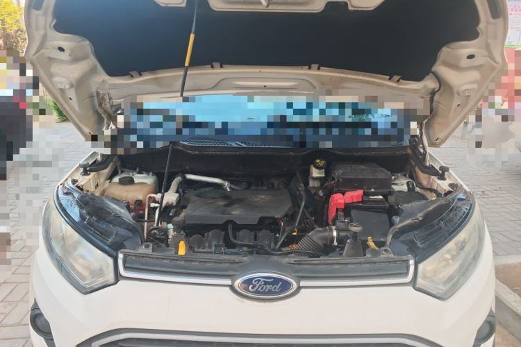 Used Ford EcoSport 2013 1.5L Automatic Fashion Model Engine Bay