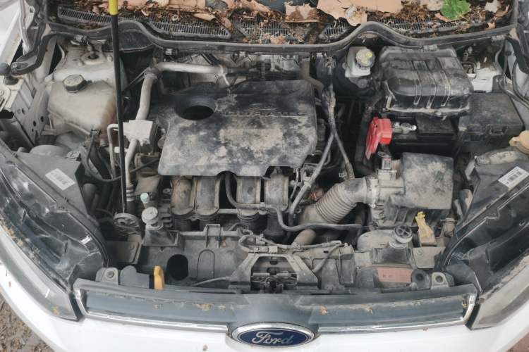 Used Ford EcoSport 2013 1.5L Automatic Prestige Model Engine Bay