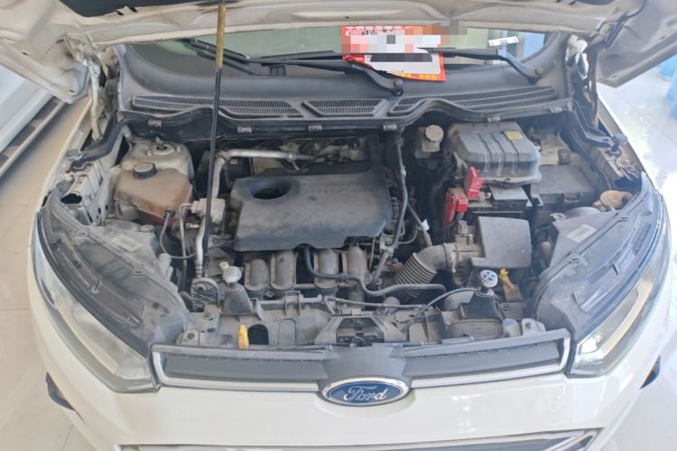Used Ford EcoSport 2013 1.5L Automatic Fashion Model Engine Bay