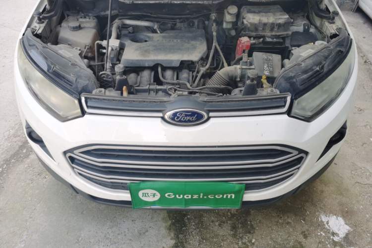 Used Ford EcoSport 2013 1.5L Automatic Fashion Model Engine Bay