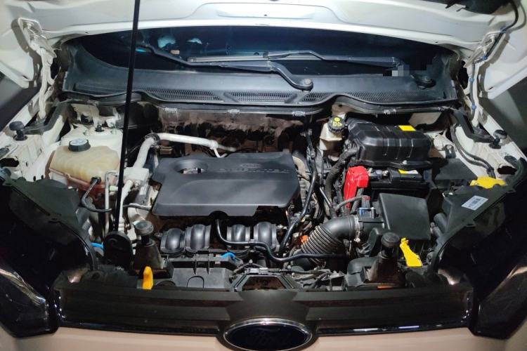 Used Ford EcoSport 2013 1.5L Automatic Prestige Model Engine Bay