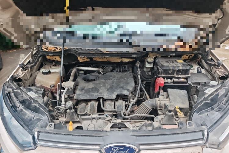 Used Ford EcoSport 2013 1.5L Manual Luxury Model Engine Bay