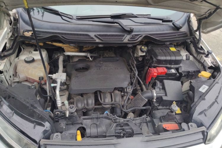 Used Ford EcoSport 2013 1.5L Manual Comfort Model Engine Bay