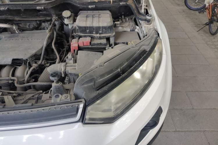 Used Ford EcoSport 2013 1.5L Automatic Fashion Model Engine Bay Left