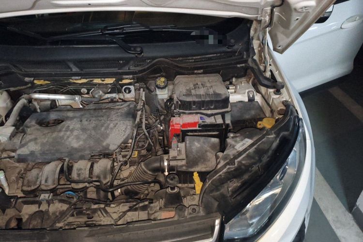 Used Ford EcoSport 2013 1.5L Automatic Fashion Model Engine Bay Left