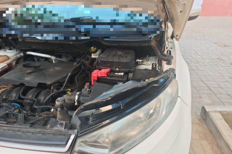 Used Ford EcoSport 2013 1.5L Automatic Fashion Model Engine Bay Left