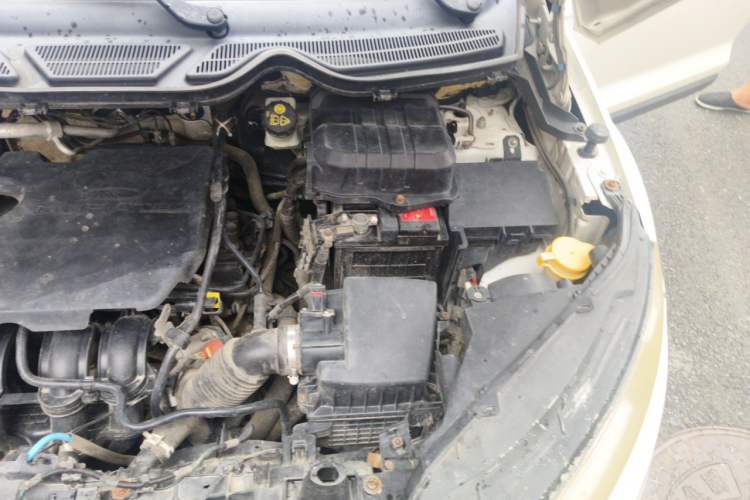 Used Ford EcoSport 2013 1.5L Automatic Fashion Model Engine Bay Left