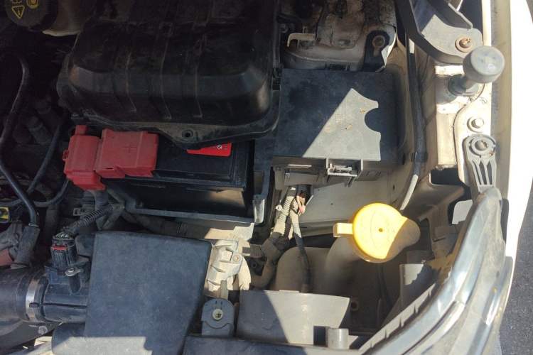 Used Ford EcoSport 2013 1.5L Automatic Prestige Model Engine Bay Left