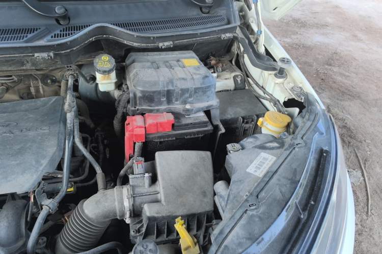 Used Ford EcoSport 2013 1.5L Manual Fashion Model Engine Bay Left