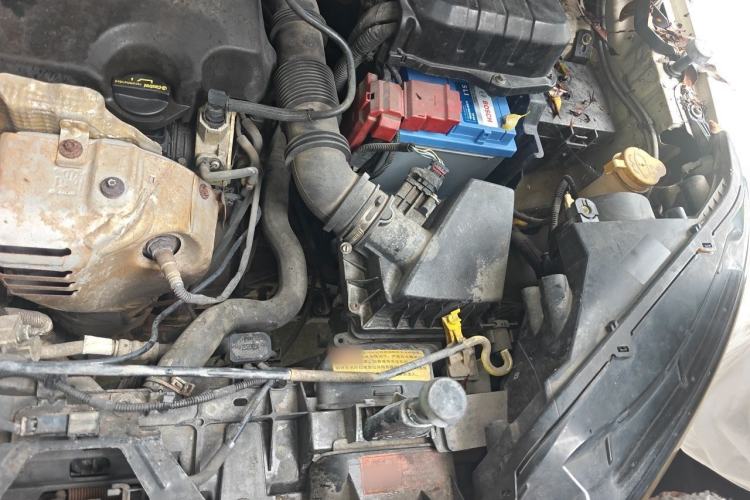 Used Ford EcoSport 2013 1.0L GTDi Manual Luxury Model Engine Bay Left