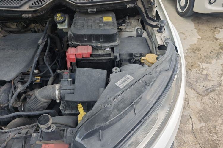 Used Ford EcoSport 2013 1.5L Automatic Fashion Model Engine Bay Left