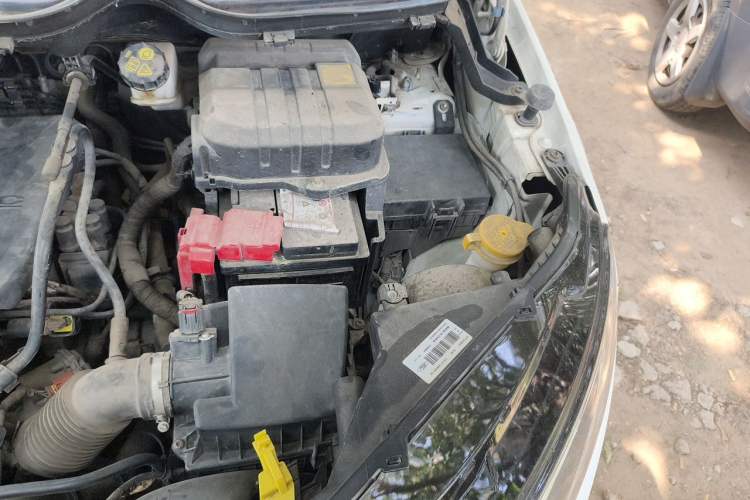 Used Ford EcoSport 2013 1.5L Automatic Prestige Model Engine Bay Left